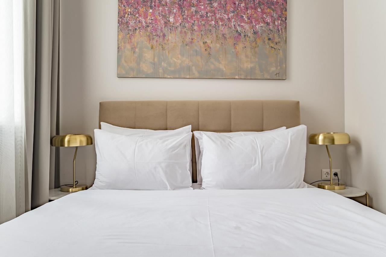 Grand Crown Aparthotel Vilnius Ngoại thất bức ảnh