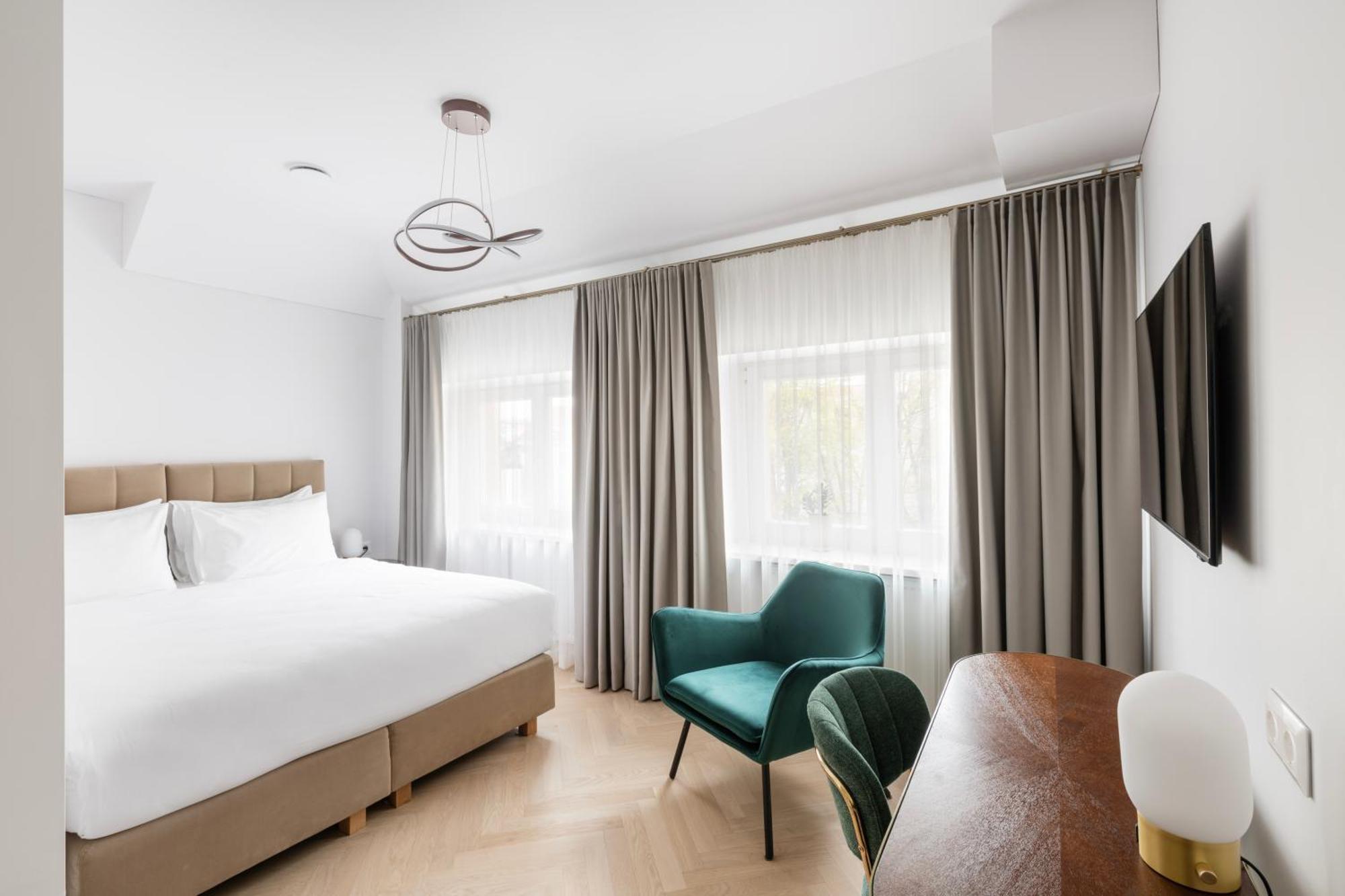 Grand Crown Aparthotel Vilnius Ngoại thất bức ảnh