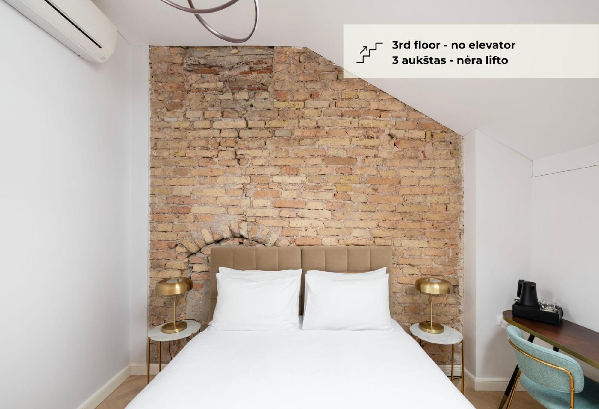 Grand Crown Aparthotel Vilnius Ngoại thất bức ảnh
