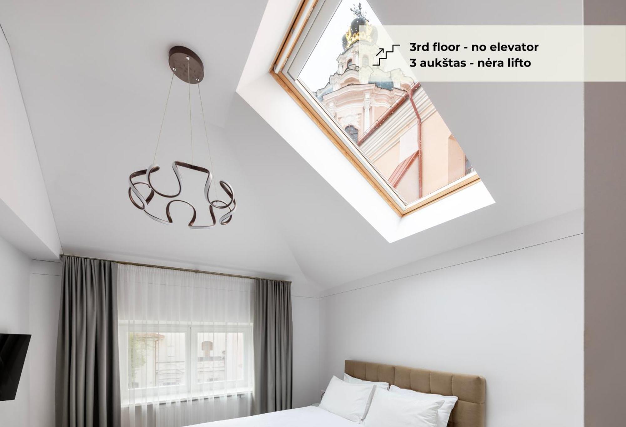 Grand Crown Aparthotel Vilnius Ngoại thất bức ảnh